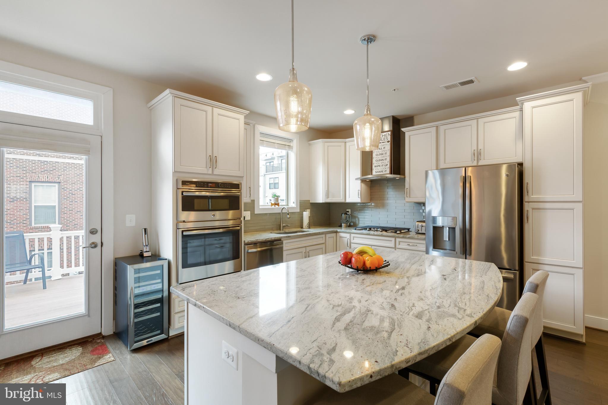 321 Hendrix Avenue Gaithersburg, MD 20878 - Photo 23 of 56