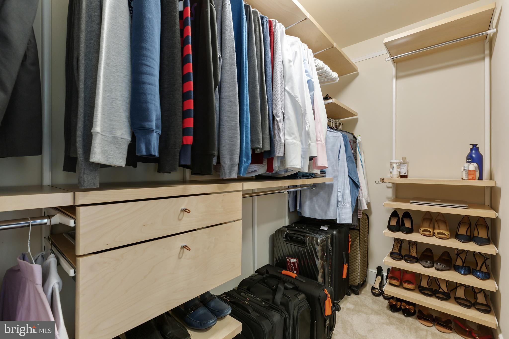 321 Hendrix Avenue Gaithersburg, MD 20878 - Photo 33 of 56 Walk in closet