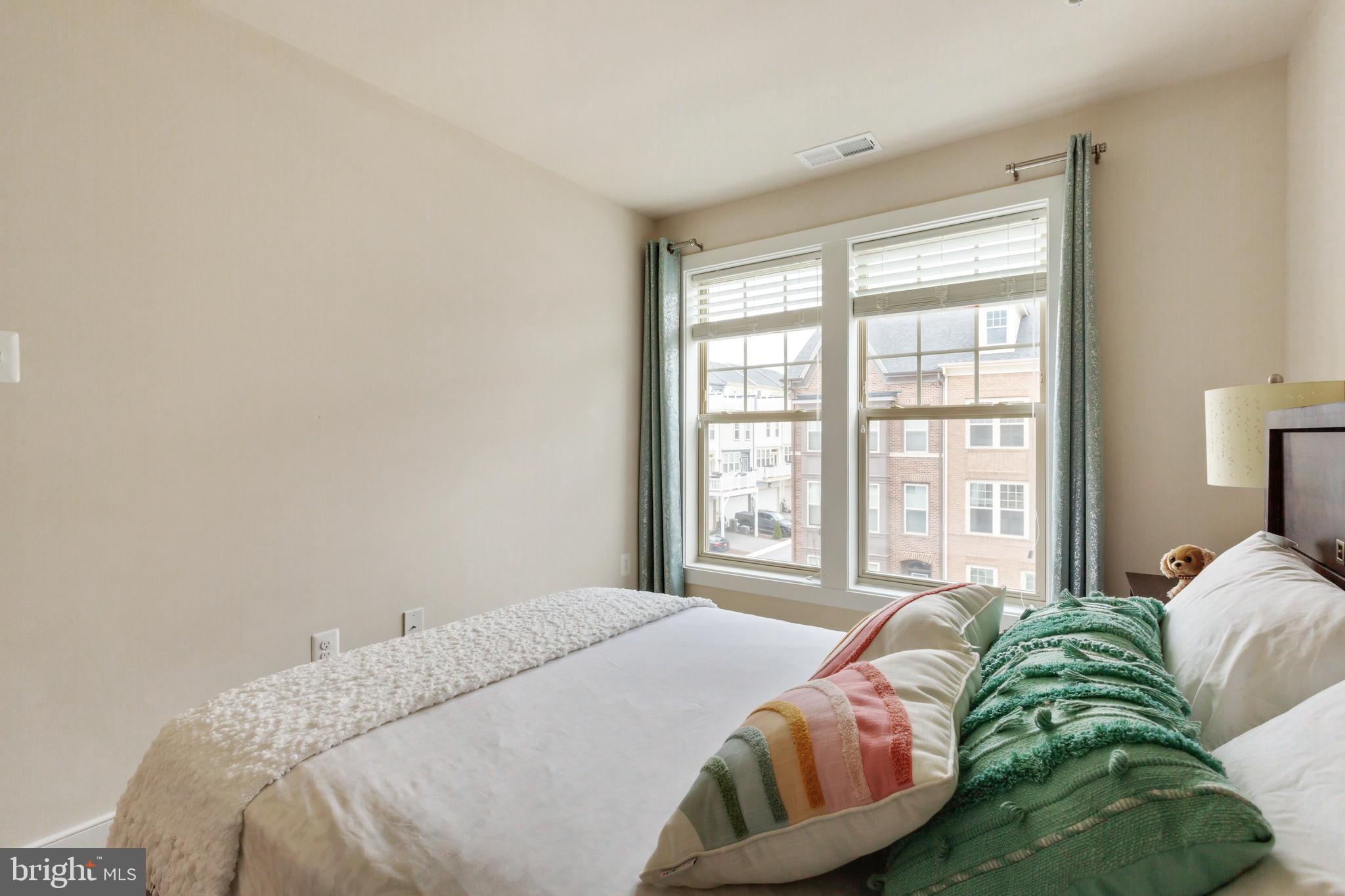 321 Hendrix Avenue Gaithersburg, MD 20878 - Photo 42 of 56