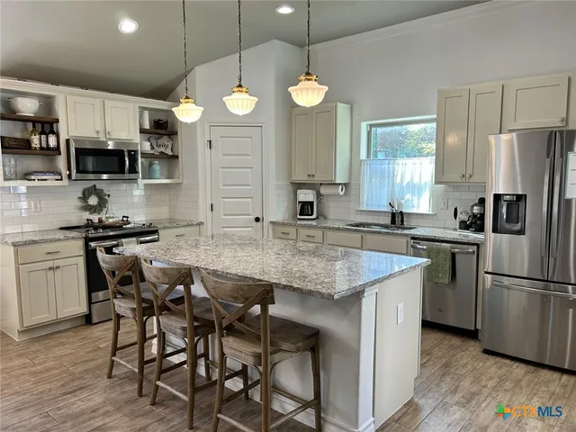 $2,100 | 2611 Bolzano Trail, Temple, TX 76502