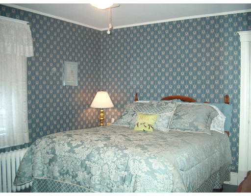 20 Maple Street Boston, MA 02132 - Photo 4 of 8 Gallery Image 4