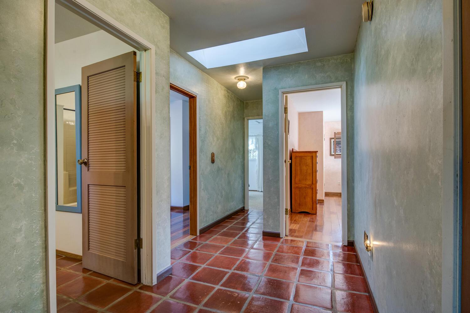 5196 Stagecoach Hill Road Mountain Ranch, CA 95246 - Photo 20 of 65