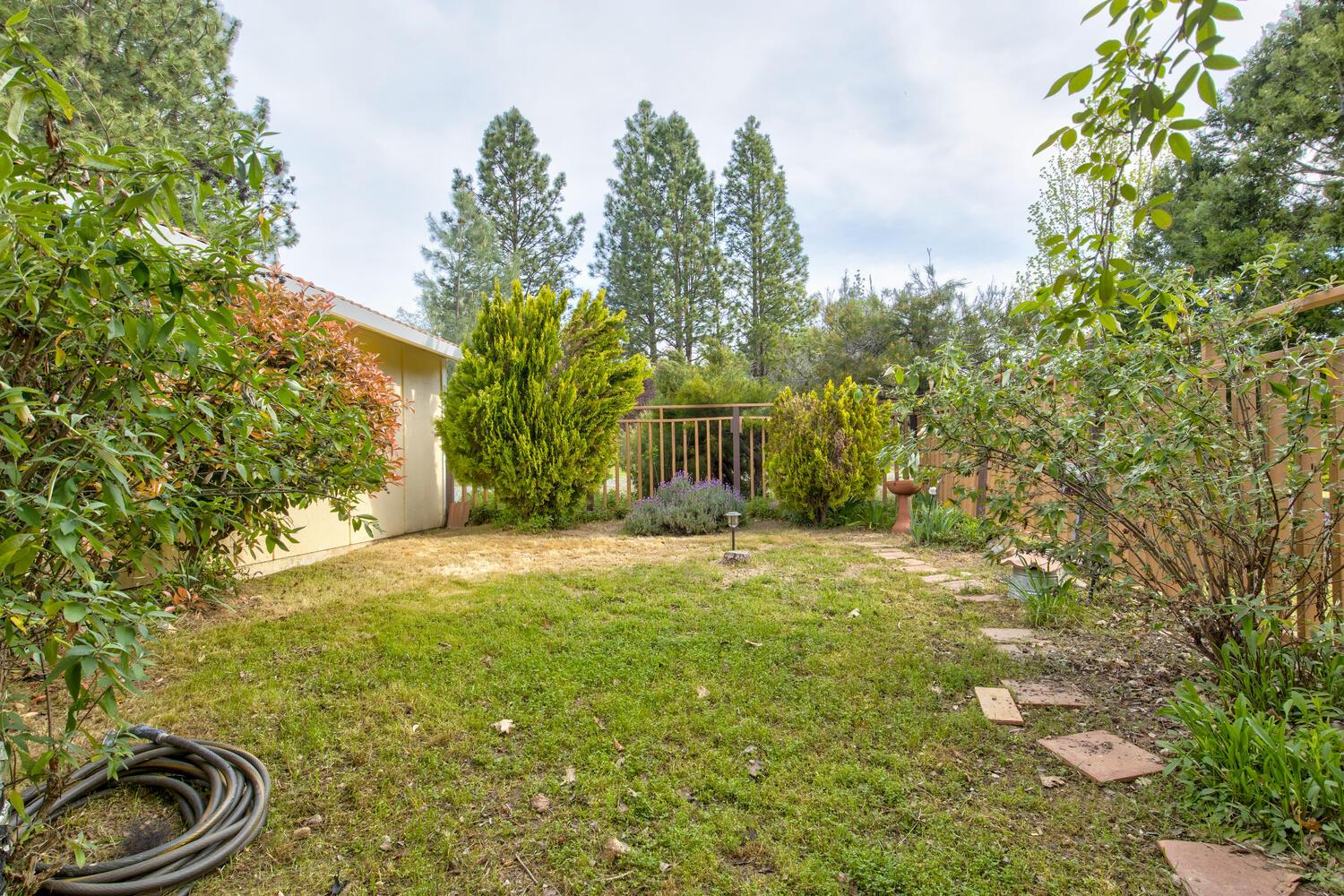5196 Stagecoach Hill Road Mountain Ranch, CA 95246 - Photo 3 of 65
