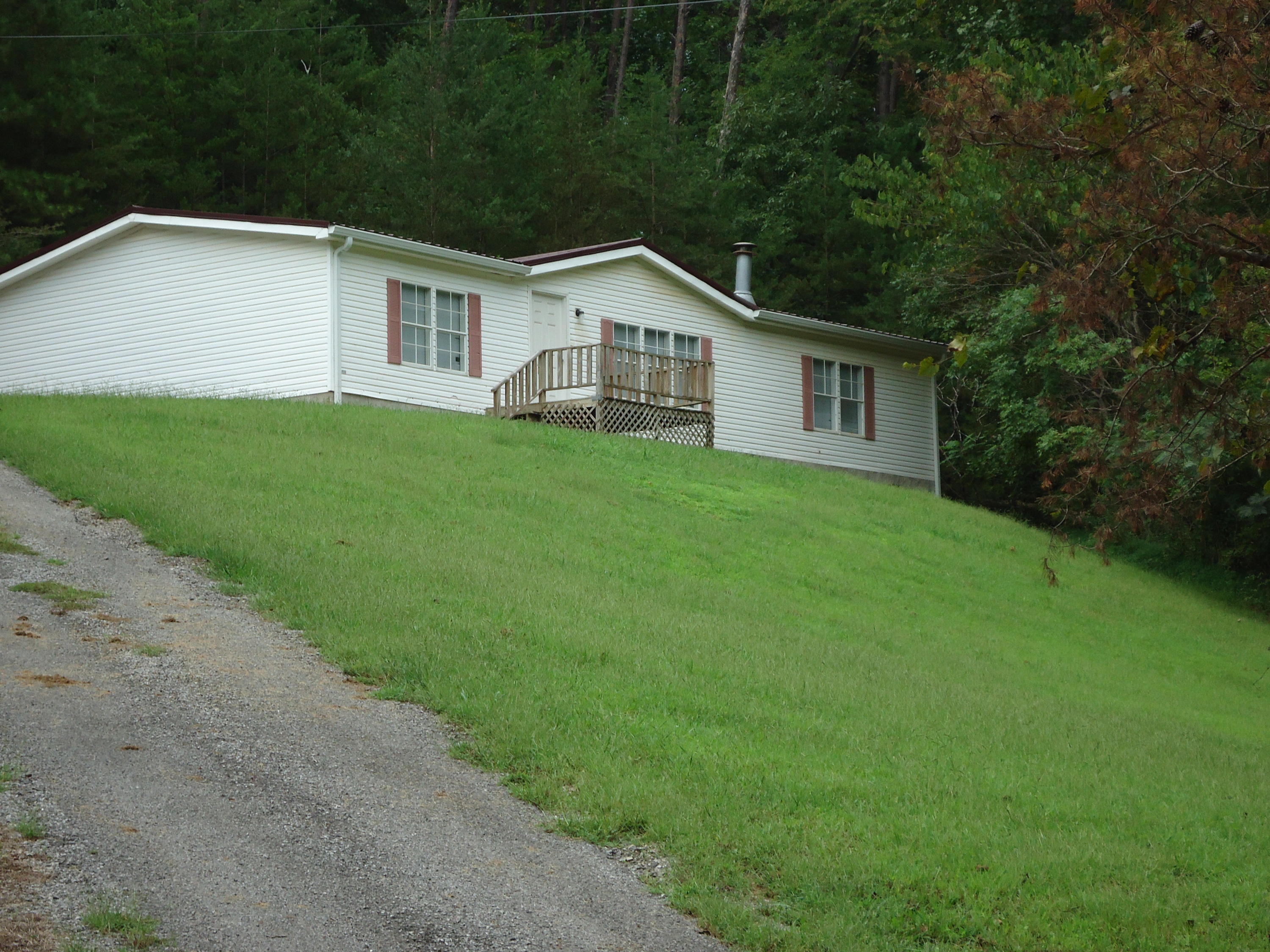 255 Scenic View Road Madisonville, TN 37354 - Photo 1 of 33 DSC06315