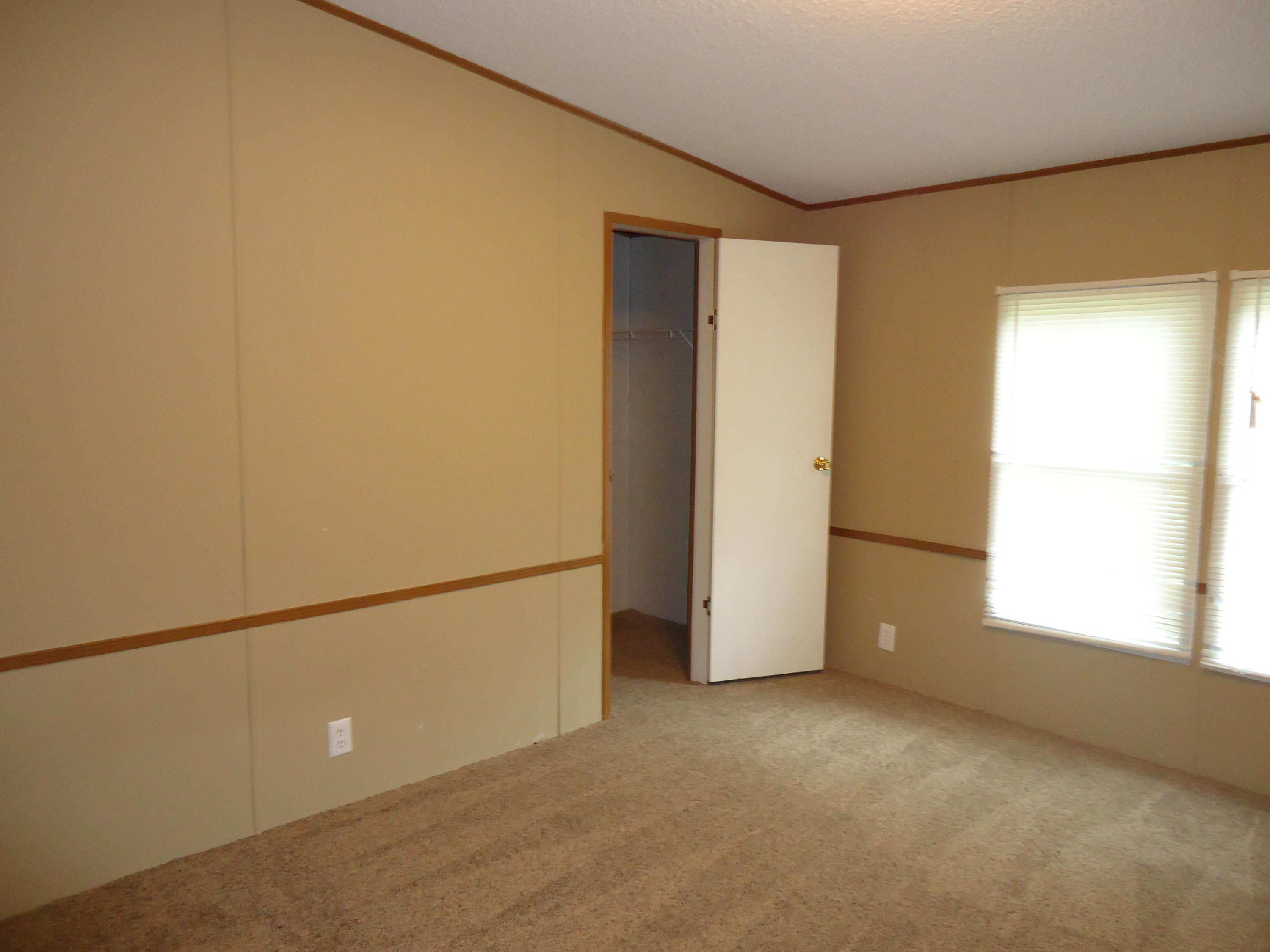 255 Scenic View Road Madisonville, TN 37354 - Photo 13 of 33 DSC06343
