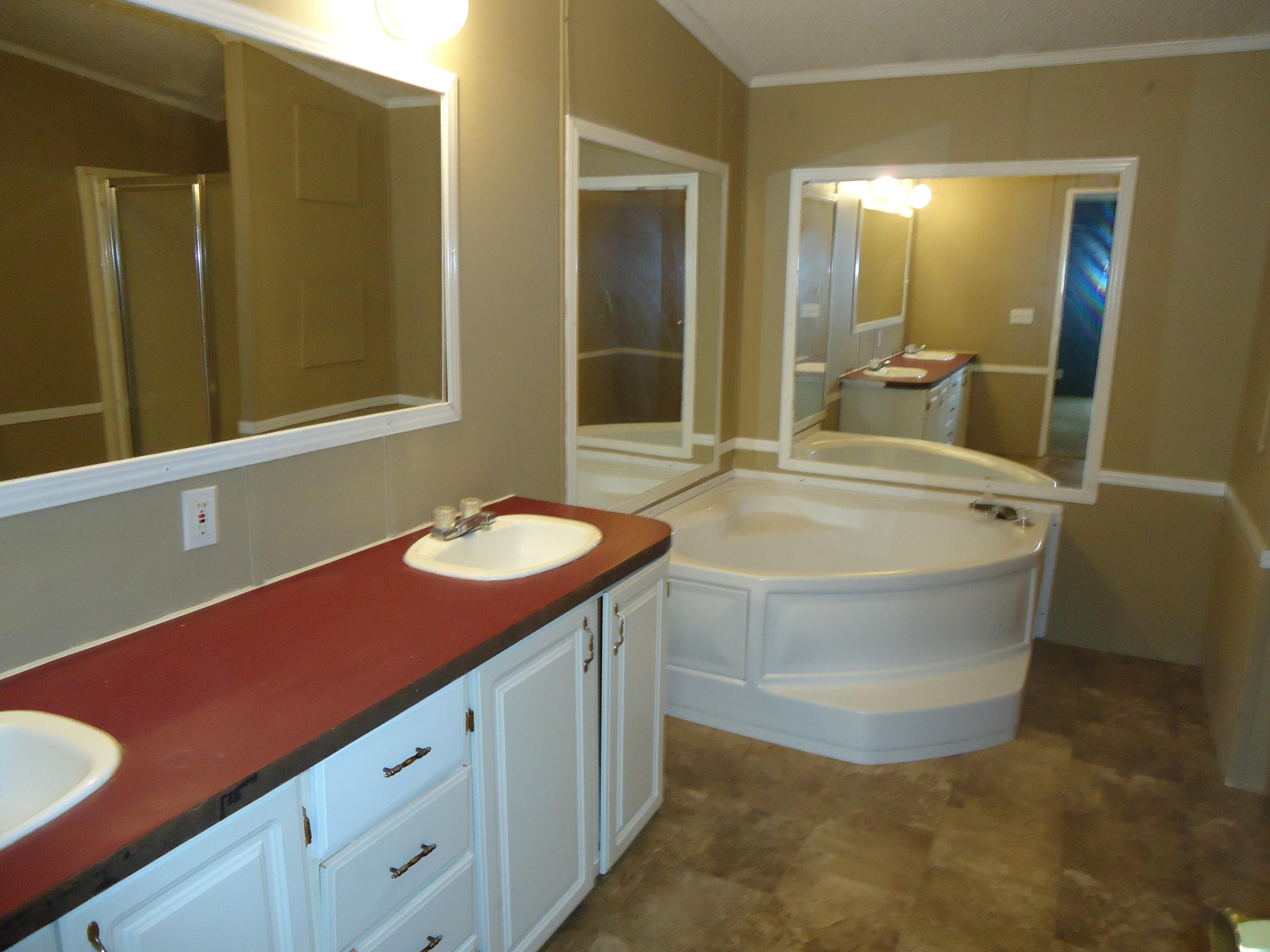 255 Scenic View Road Madisonville, TN 37354 - Photo 16 of 33 DSC06353