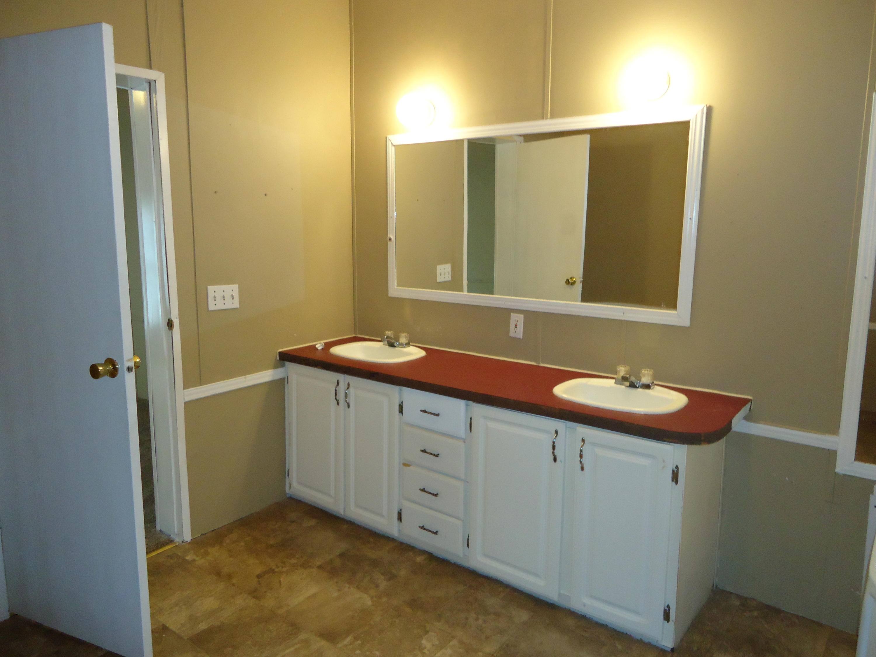 255 Scenic View Road Madisonville, TN 37354 - Photo 17 of 33 DSC06355
