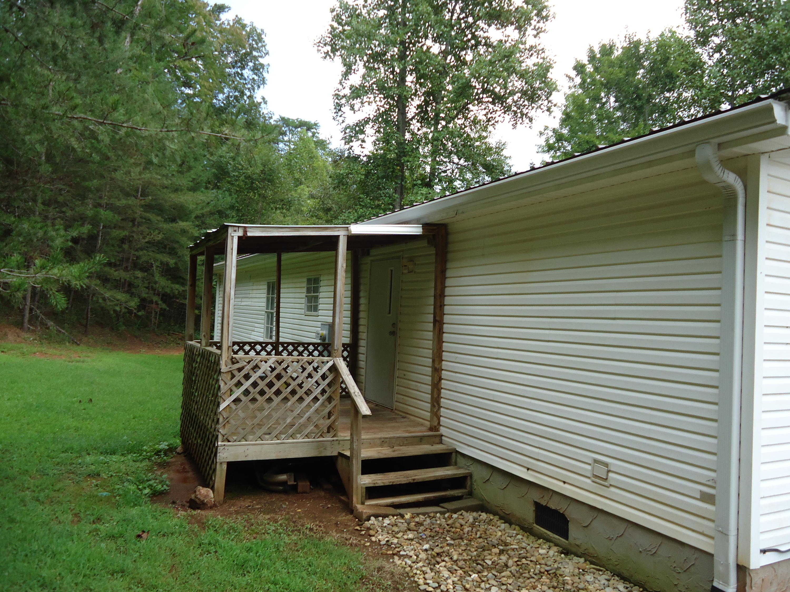 255 Scenic View Road Madisonville, TN 37354 - Photo 29 of 33 DSC06318
