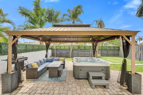 a view of outdoor space yard and patio