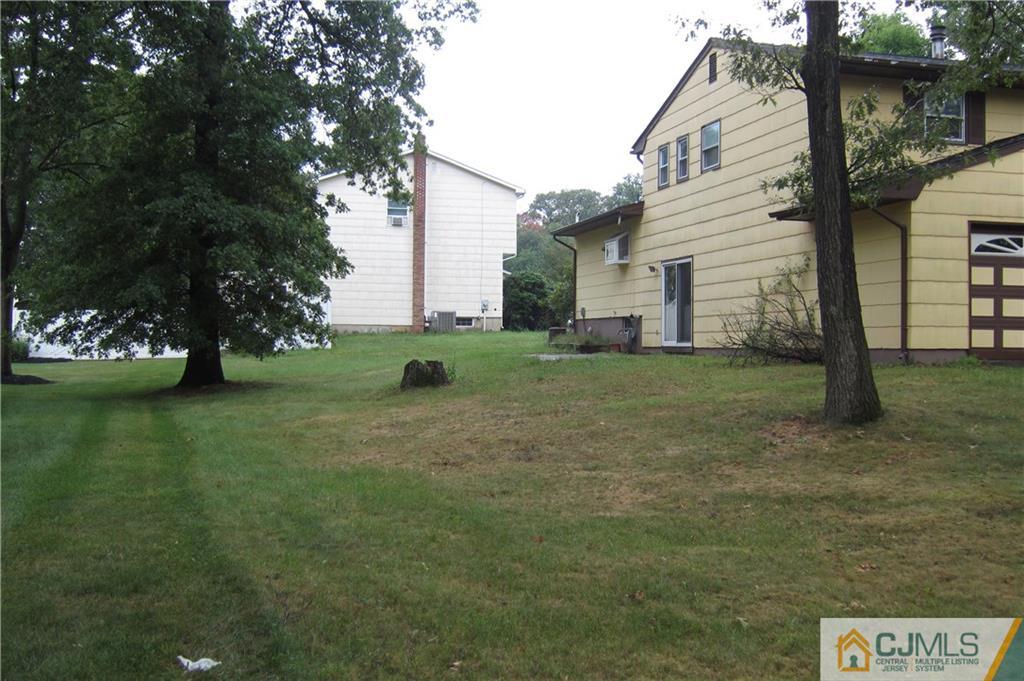 17 Boxwood Road Piscataway, NJ 08854 - Photo 17 of 19 Gallery Image 17