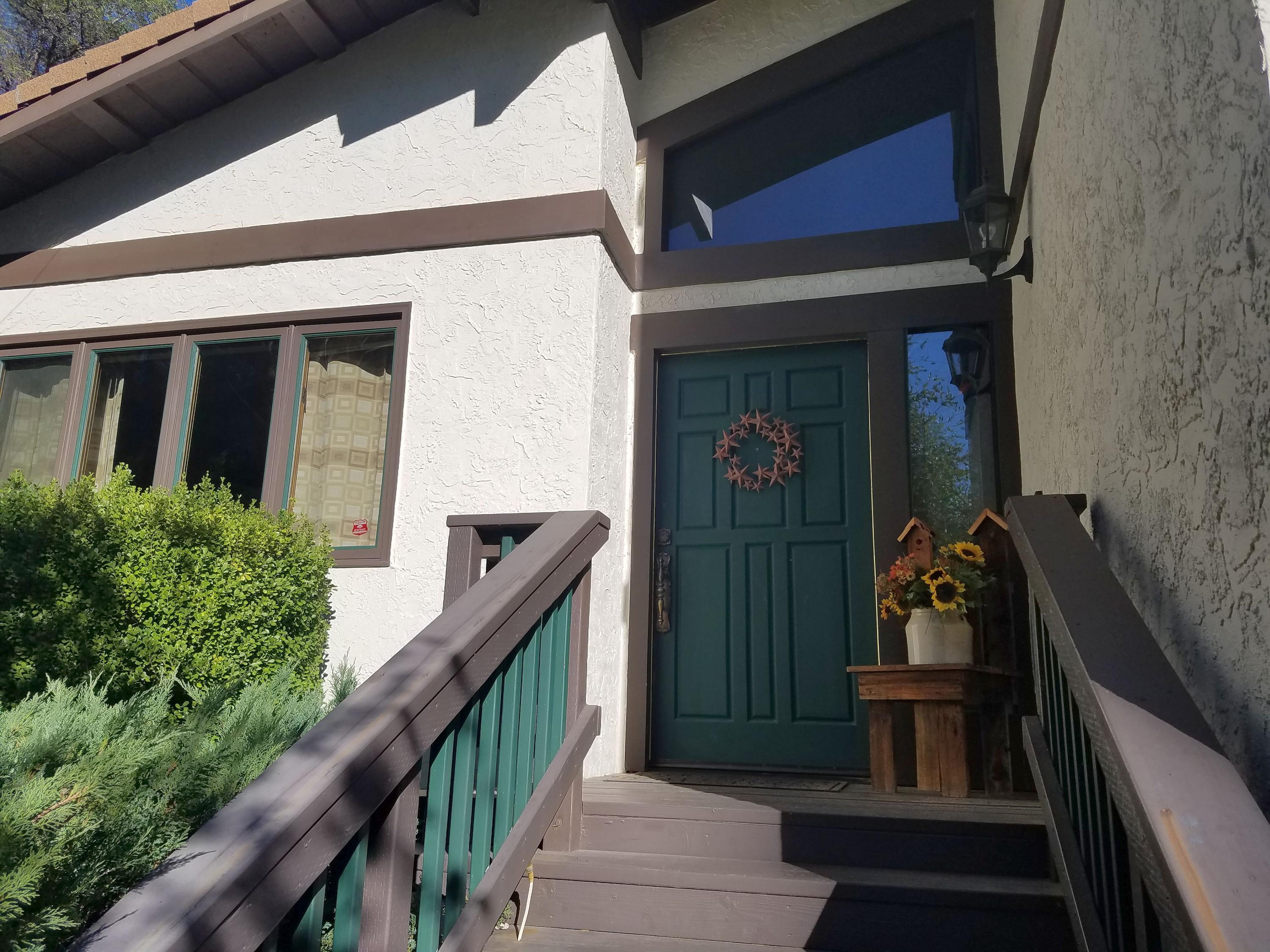 8131 Gold Run Road Redding, CA 96001 - Photo 1 of 37 Entry
