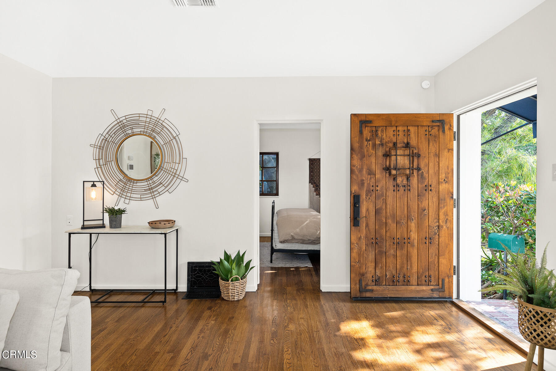 2864 Sterling Place Altadena, CA 91001 - Photo 6 of 28 a view of a interior of house