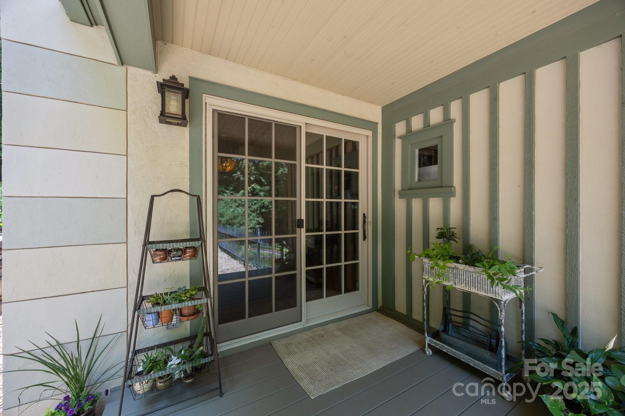 12 Rice Branch Road Asheville, NC 28804 - Photo 14 of 48 Gallery Image 14