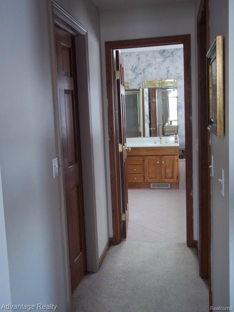 5177 Bowman Road St. Clair, MI 48079 - Photo 29 of 60 NIEMI BOWMAN 034.jpg