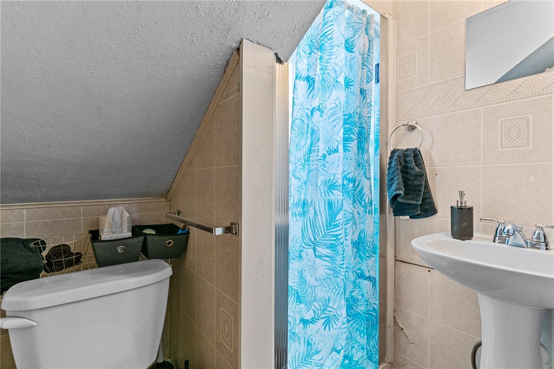 80 Reed Street Warwick, RI 02886 - Photo 21 of 30