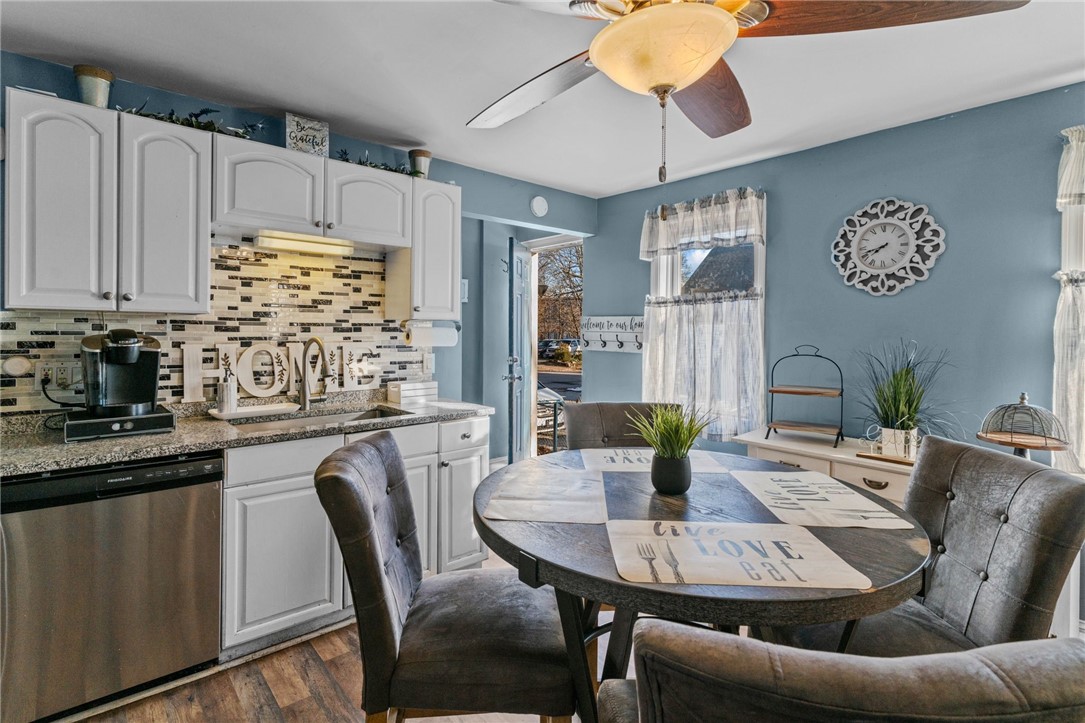 80 Reed Street Warwick, RI 02886 - Photo 7 of 30