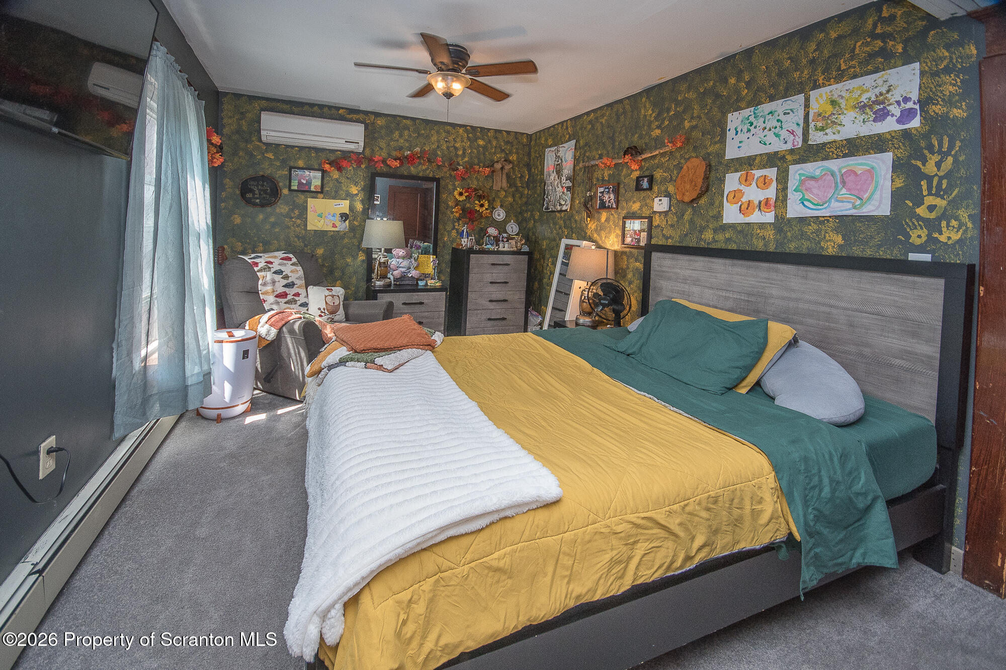 629 Clinton Street Forest City, PA 18421 - Photo 18 of 28 Bedroom