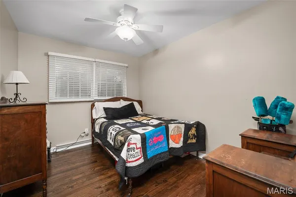 $2,450 | 1436 Marsh Avenue, Ellisville, MO 63011