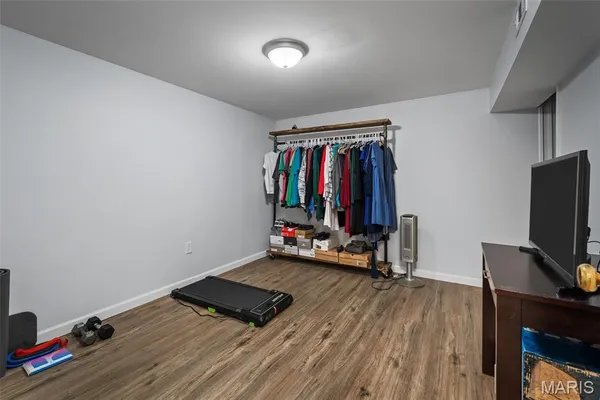 $2,450 | 1436 Marsh Avenue, Ellisville, MO 63011