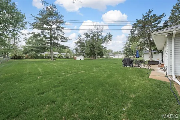 $2,450 | 1436 Marsh Avenue, Ellisville, MO 63011