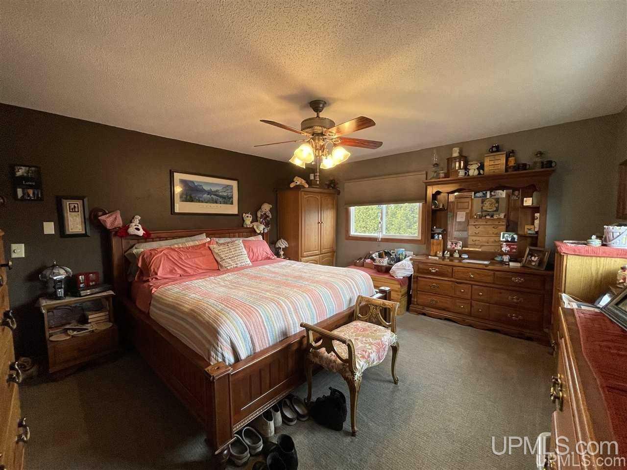 1109N Town Line Road Gulliver, MI 49840 - Photo 11 of 35