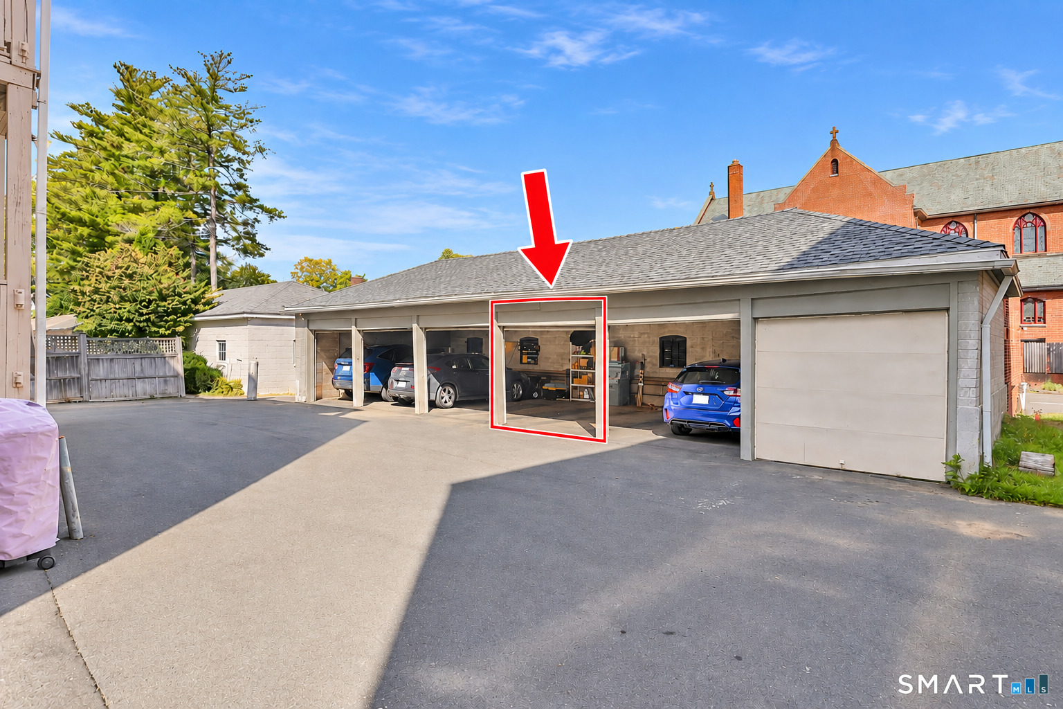 18 Robin Road, Unit 1 West Hartford, CT 06119 - Photo 28 of 30 Gallery Image 28