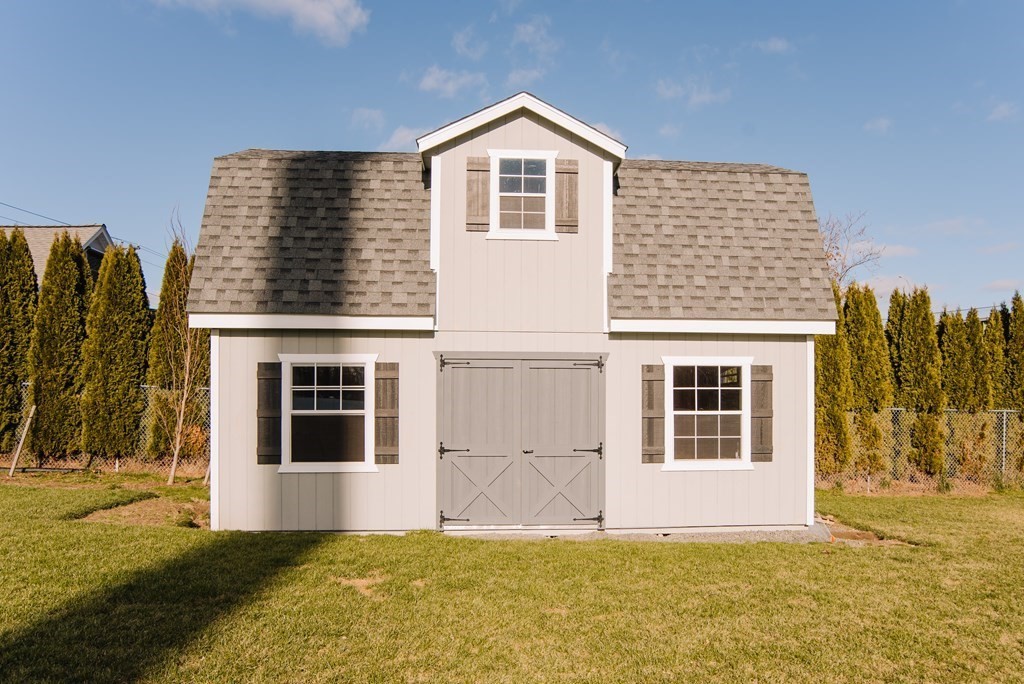 61 Chester Street Chicopee, MA 01013 - Photo 8 of 41