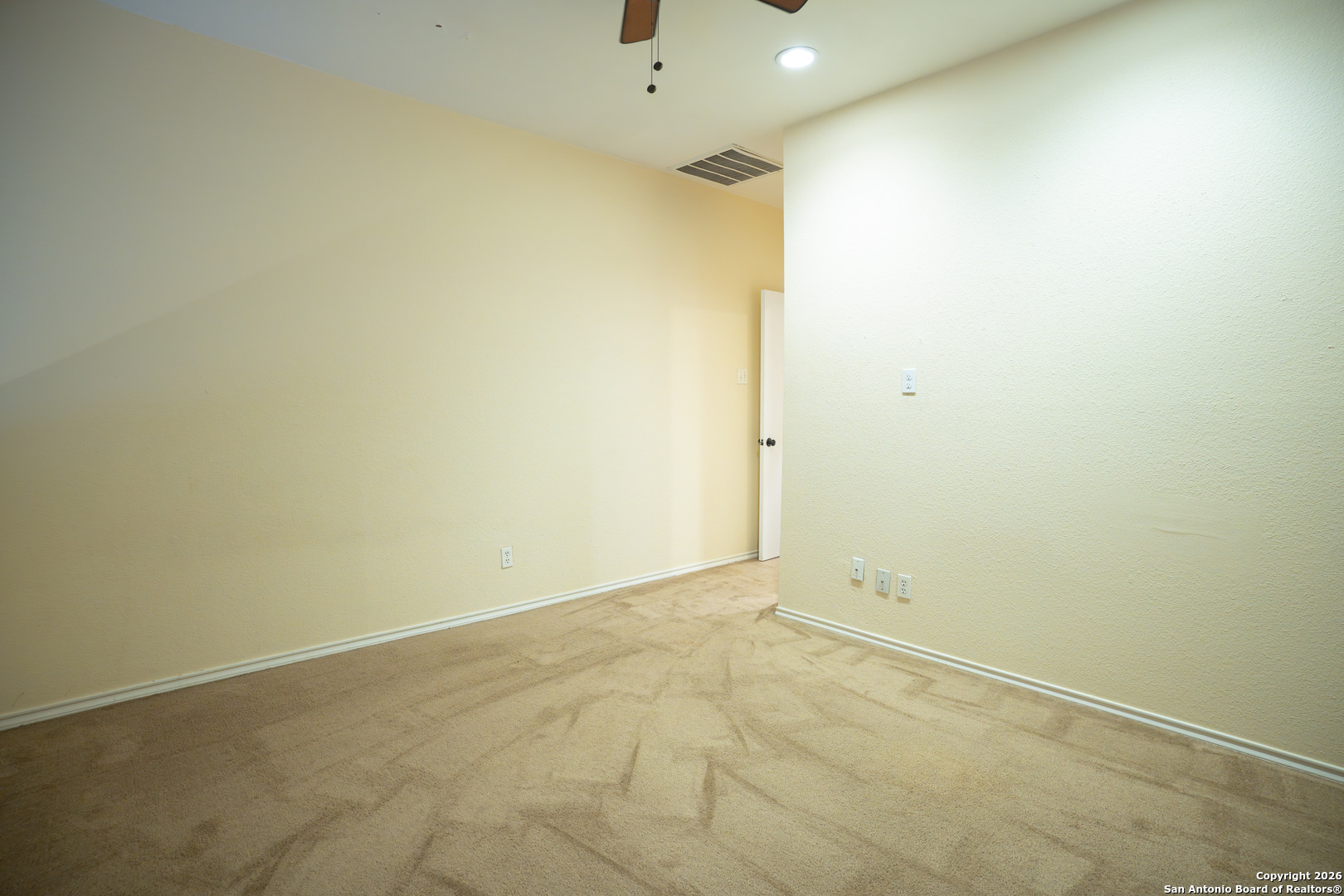 11001 Wurzbach Road, Unit 401 San Antonio, TX 78230 - Photo 10 of 12 a view of an empty room