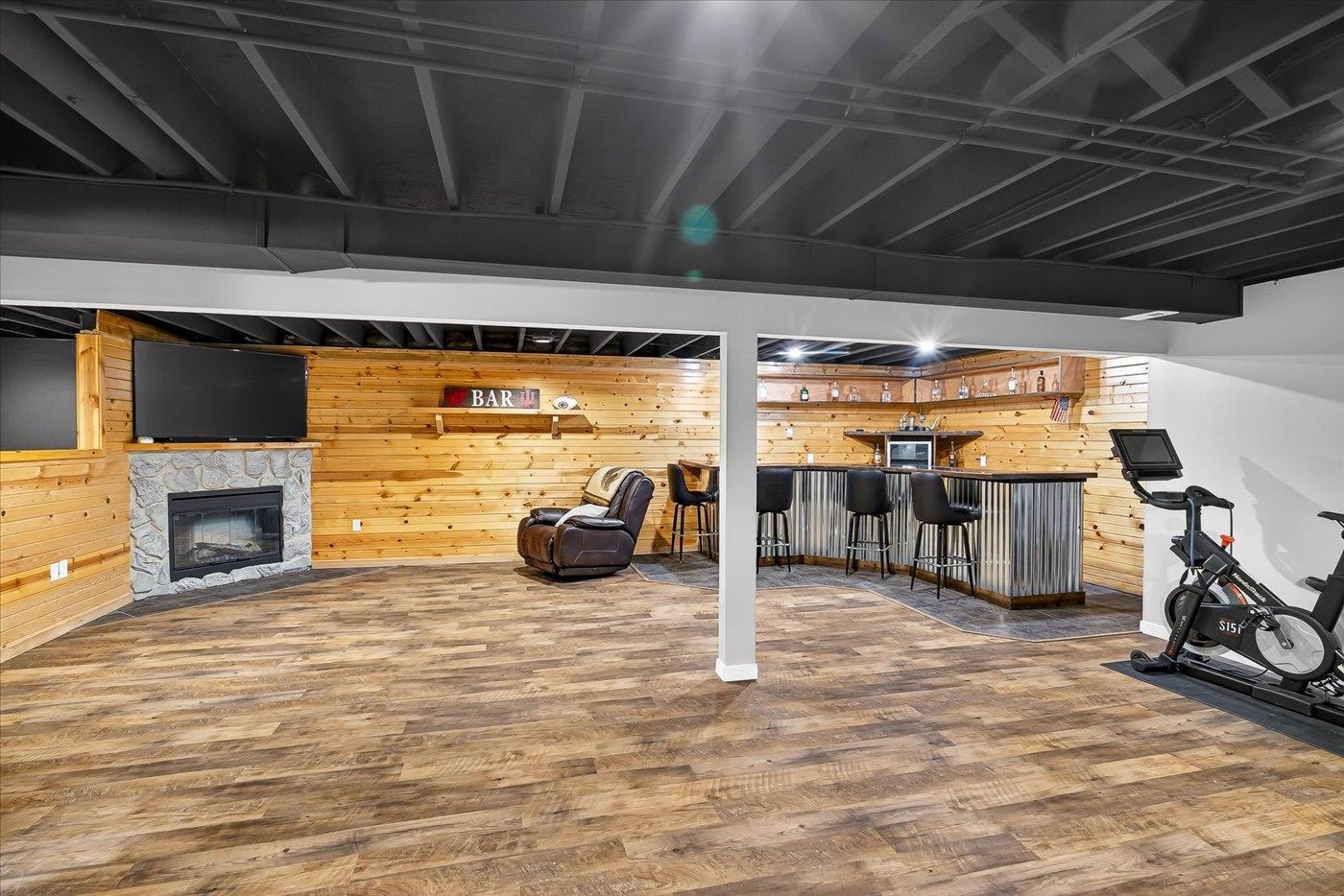 690 French Oregon, WI 53575 - Photo 25 of 49