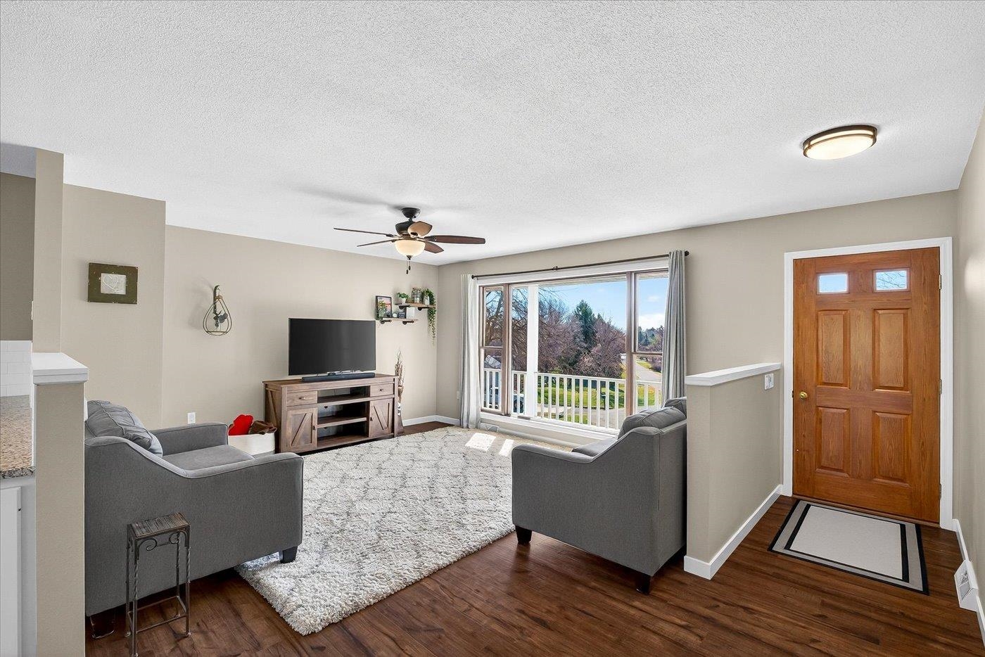 690 French Oregon, WI 53575 - Photo 8 of 49