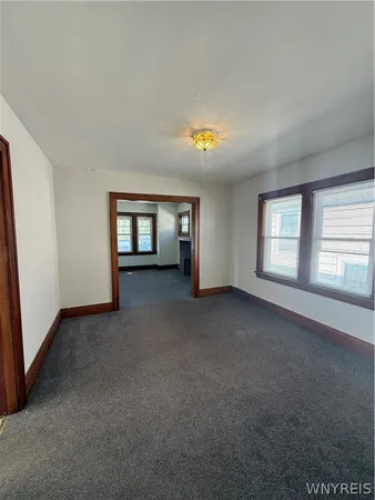 $1,250 | 125 Eiseman Avenue, Tonawanda, NY 14217