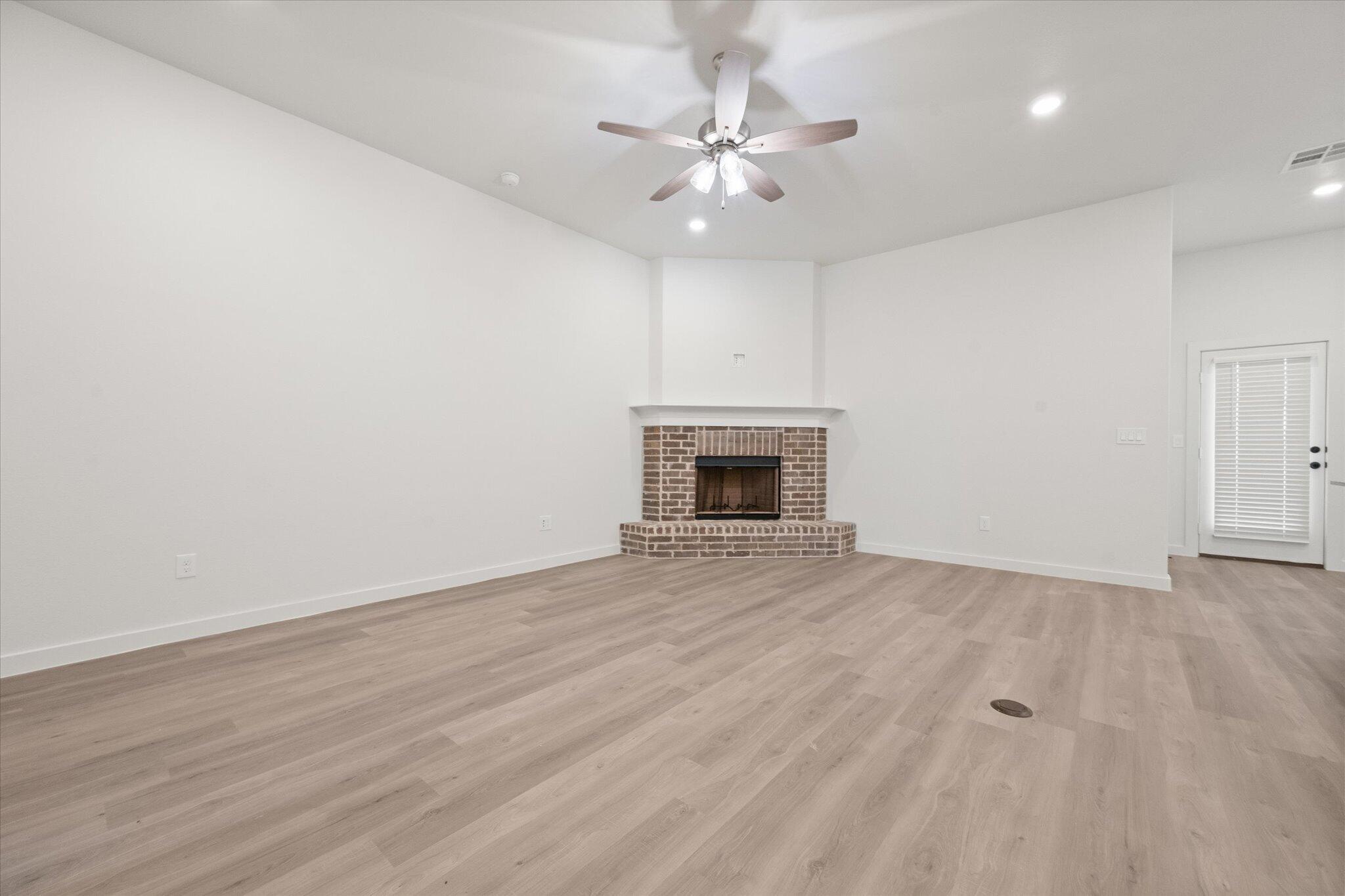 15415 Fulton Avenue Lubbock, TX 79424 - Photo 5 of 25 08-15415 Fulton_0079
