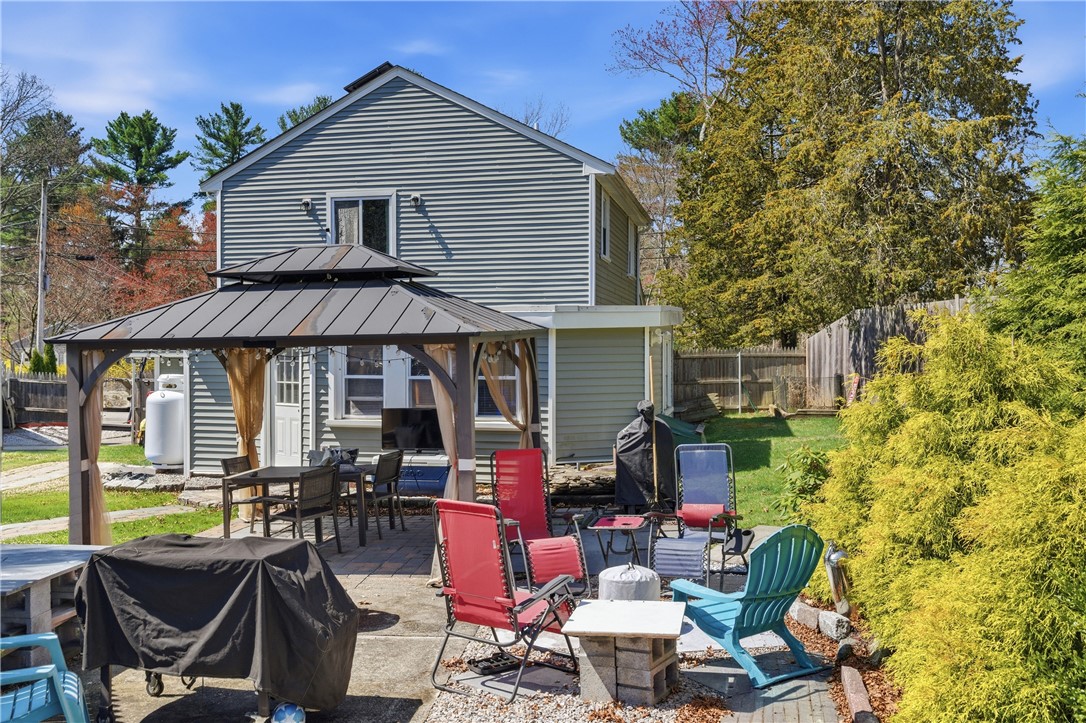 48 Overlea Road North Smithfield, RI 02896 - Photo 33 of 38