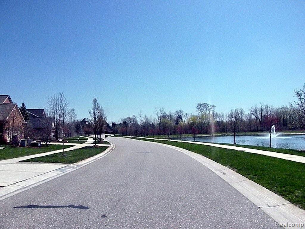 728 Bliss Drive Rochester, MI 48307 - Photo 22 of 23 Street View