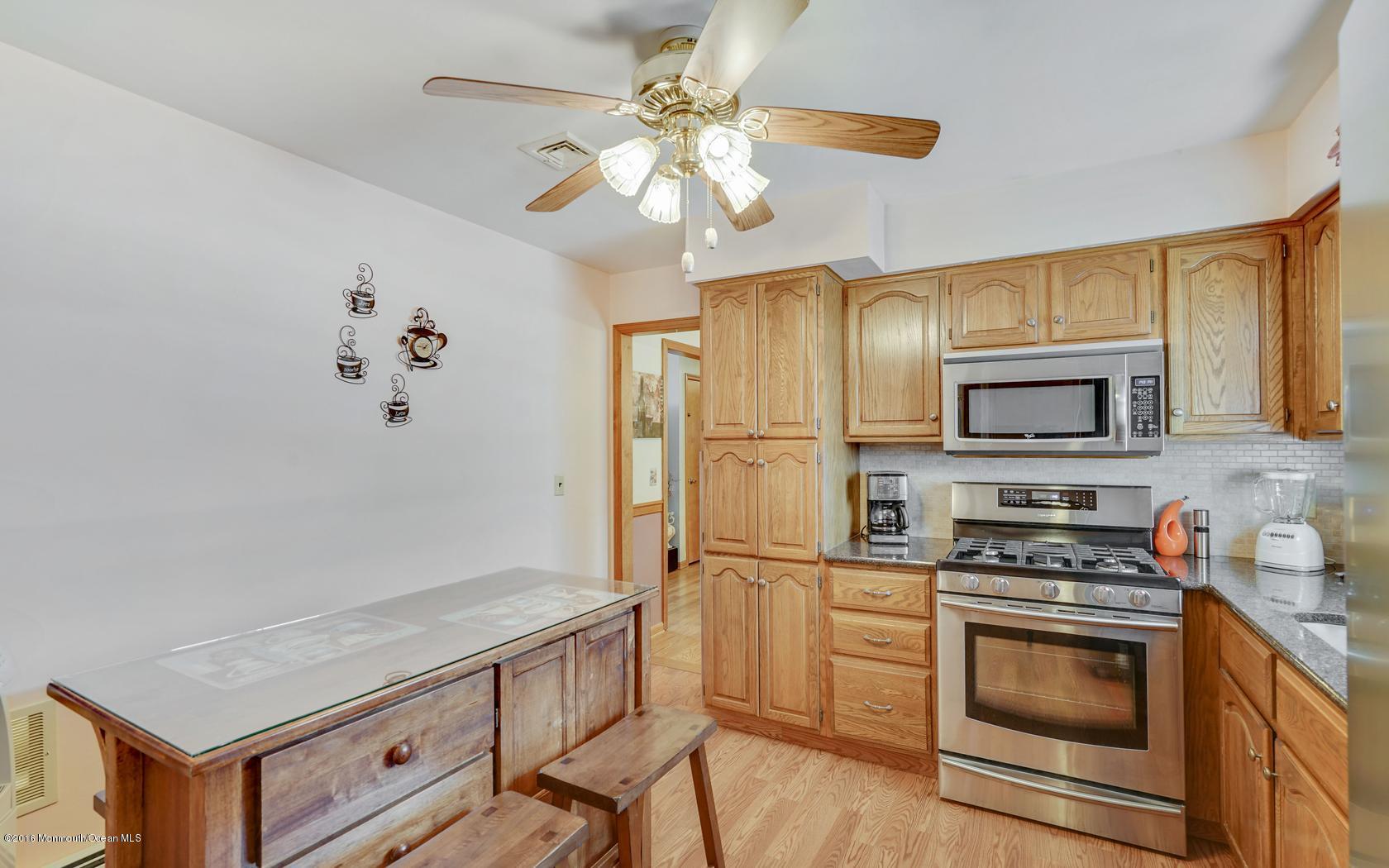 2229 Wilson Road Point Pleasant, NJ 08742 - Photo 19 of 39 18