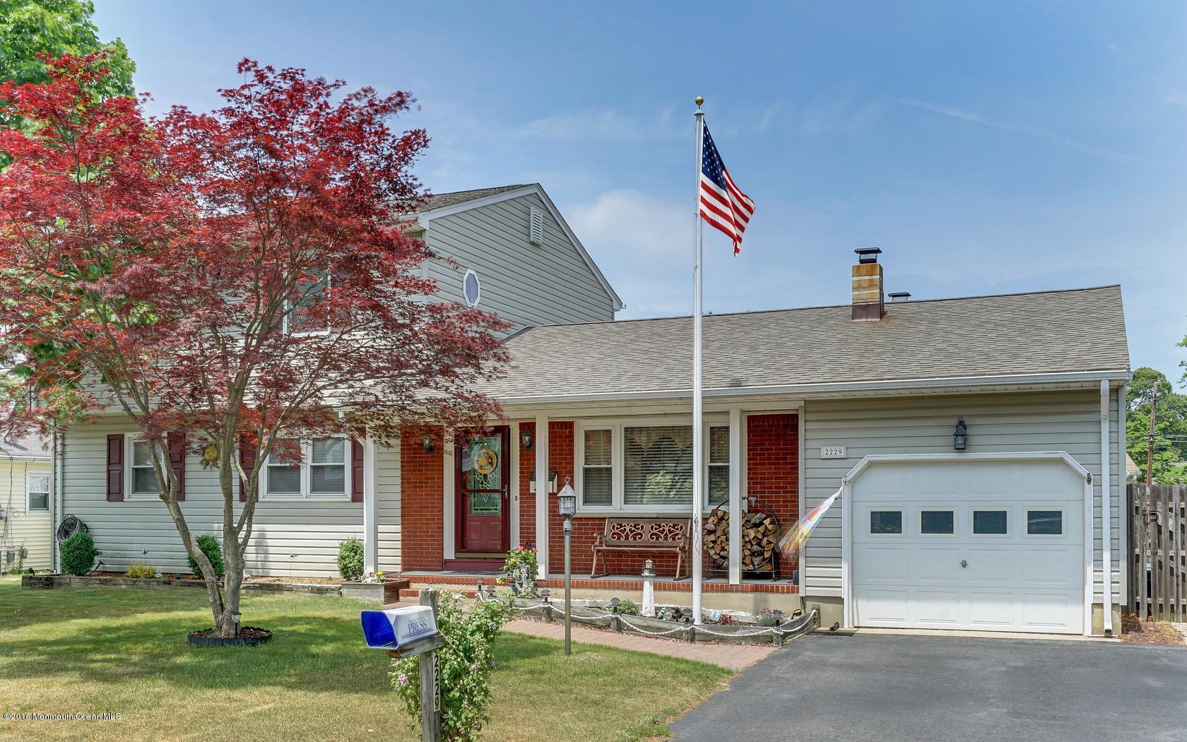 2229 Wilson Road Point Pleasant, NJ 08742 - Photo 8 of 39 7
