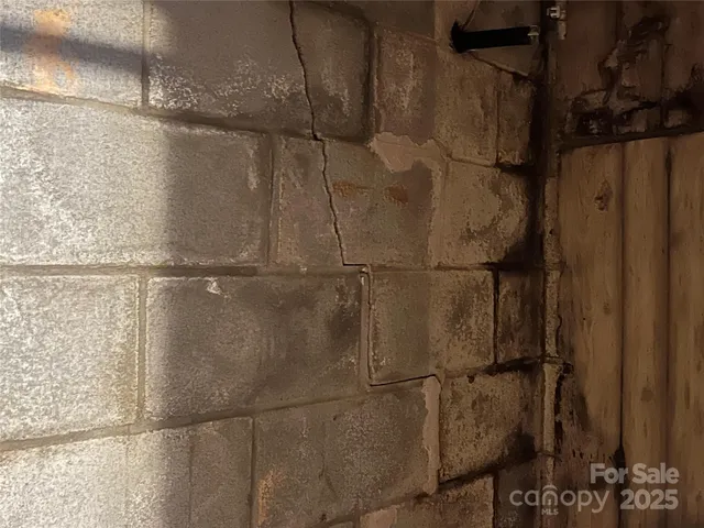 $295,000 | 430 Laurel Heights Lane, Columbus, NC 28722