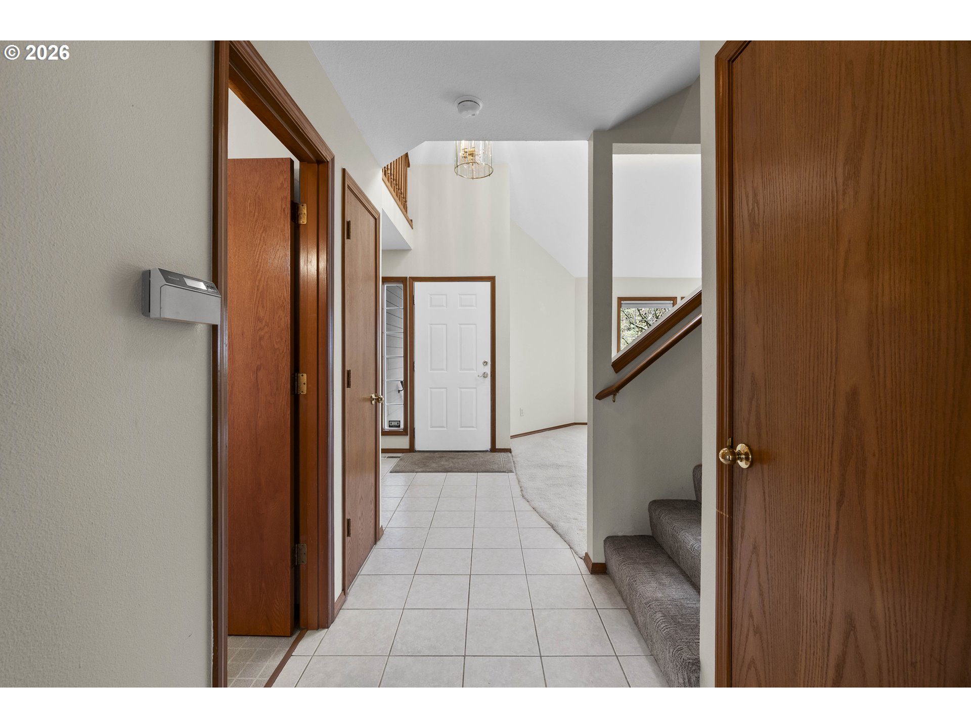 7574 Southwest 179th Place Beaverton, OR 97007 - Photo 5 of 48 a view of a hallway with a hallway