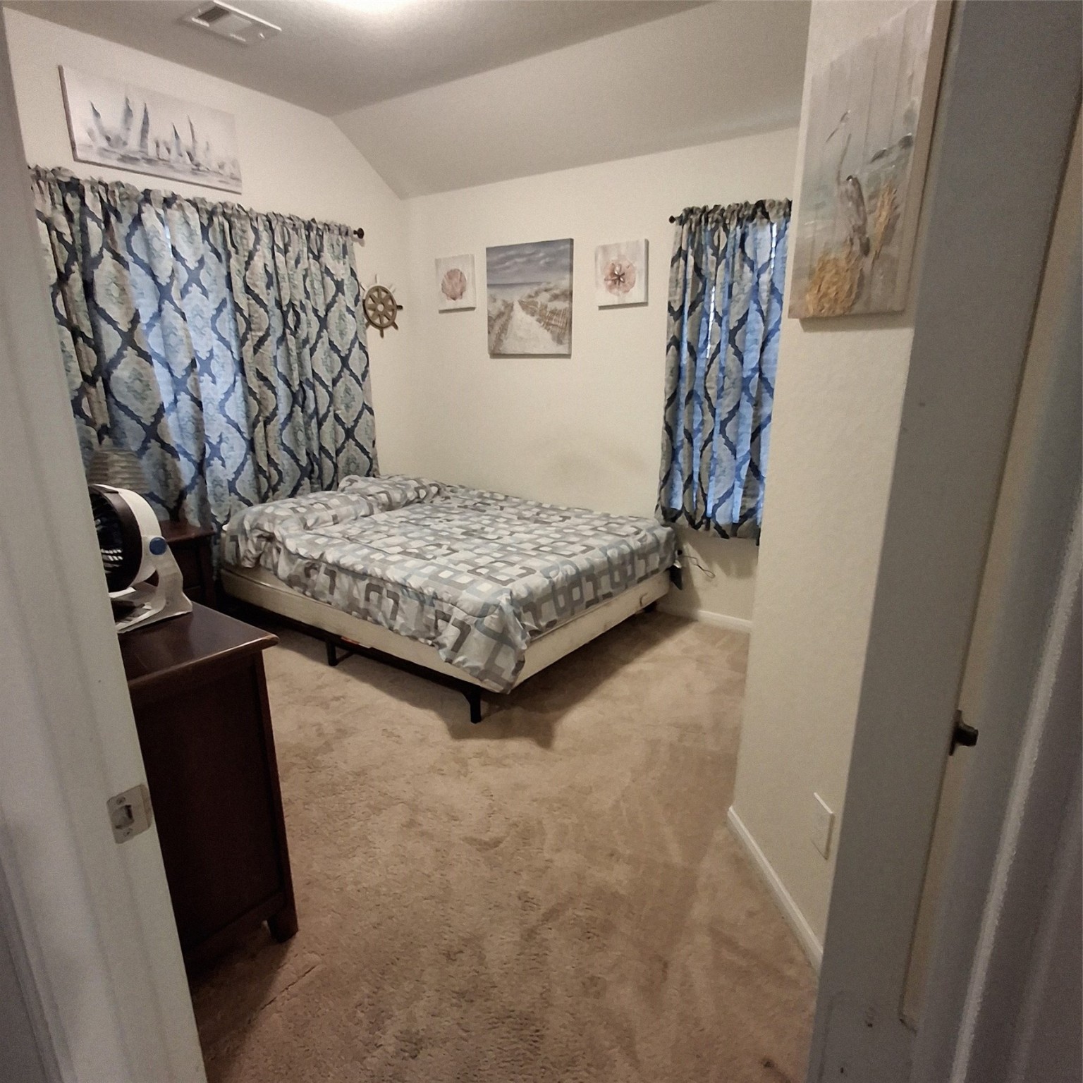 3034 Tandem Court Rosenberg, TX 77471 - Photo 25 of 27 a bedroom with a bed and a window