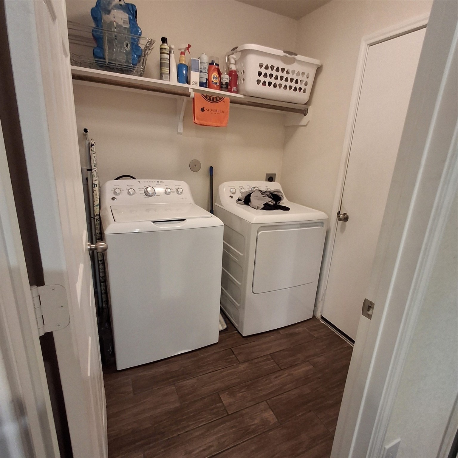 3034 Tandem Court Rosenberg, TX 77471 - Photo 27 of 27 a utility room with dryer and washer