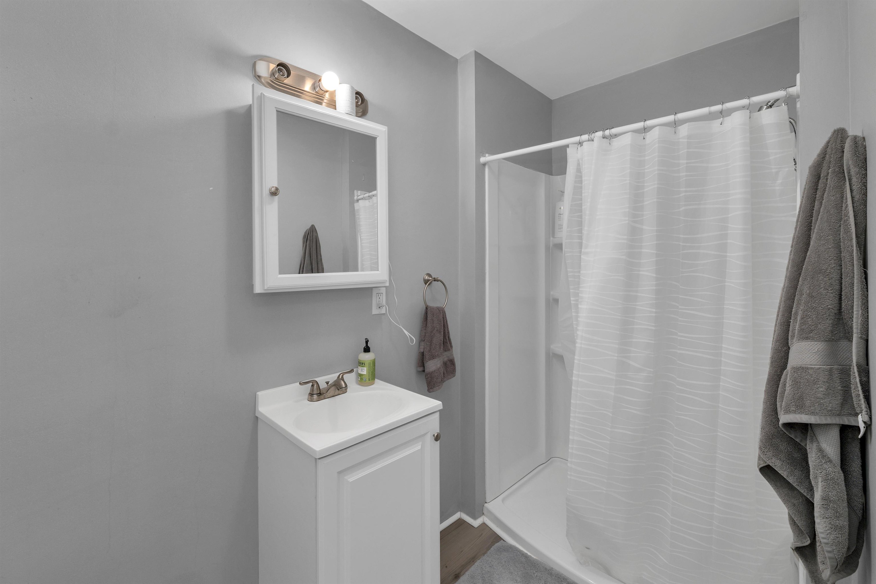 47 Pickering Road Rochester, NH 03839 - Photo 11 of 21