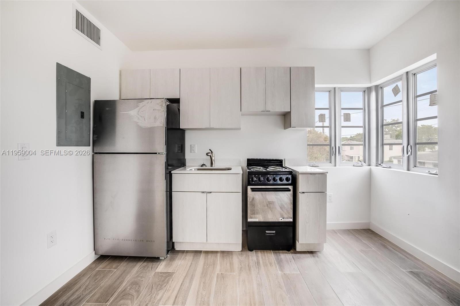 572 Northeast 67th Street, Unit 2 Miami, FL 33138 - Photo 3 of 16