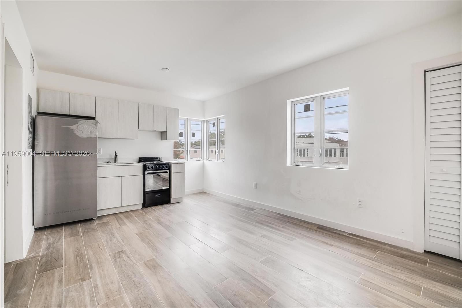 572 Northeast 67th Street, Unit 2 Miami, FL 33138 - Photo 4 of 16