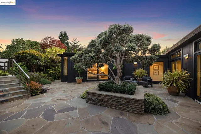 $3,025,000 | 7 Requa Place, Piedmont, CA 94611