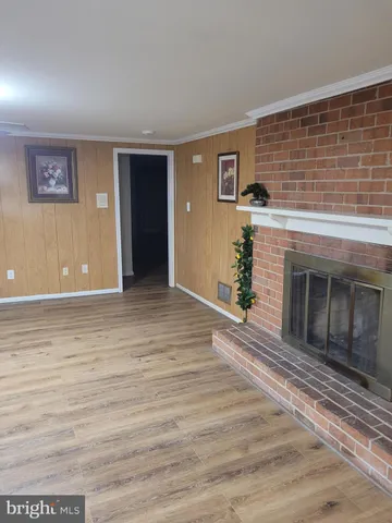 $2,000 | 10903 Exeter Court, Upper Marlboro, MD 20774