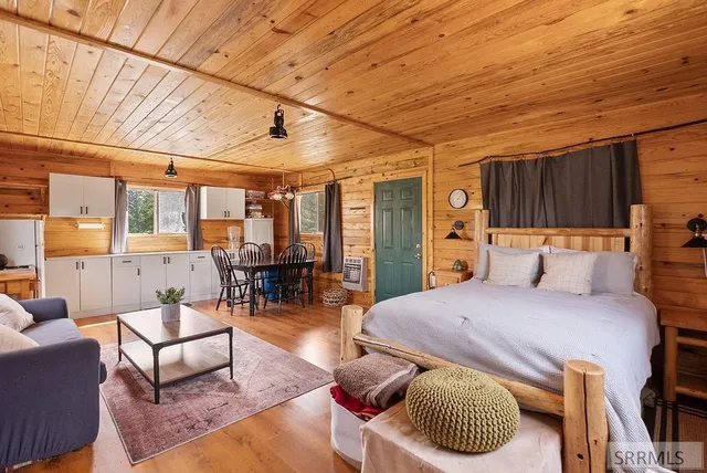 $309,900 | 53 Squaw Creek Road, Bancroft, ID 83217