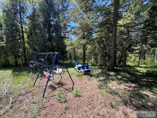 $309,900 | 53 Squaw Creek Road, Bancroft, ID 83217