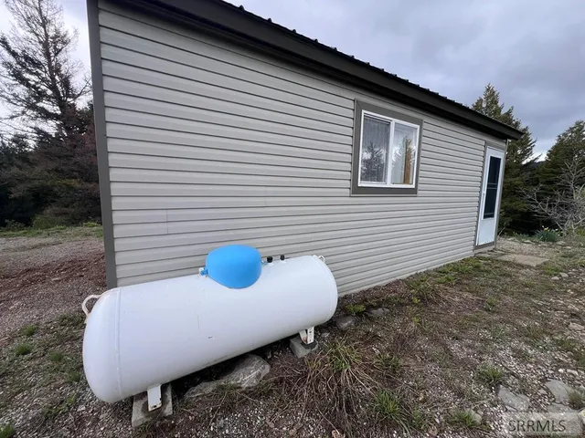 $309,900 | 53 Squaw Creek Road, Bancroft, ID 83217