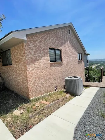 $1,995 | 744 Hill Top Drive, Canyon Lake, TX 78133