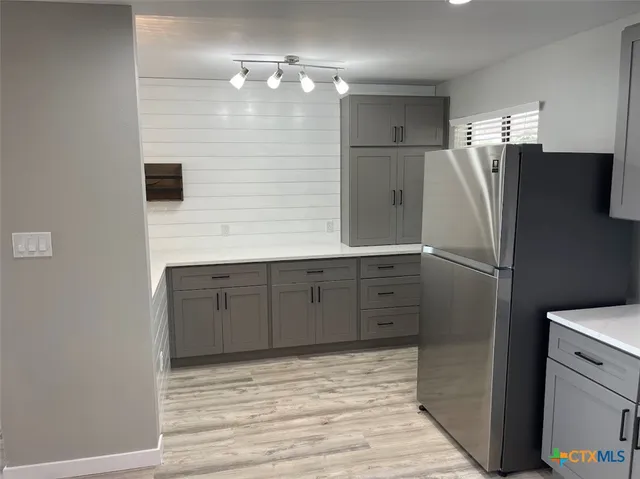 $1,995 | 744 Hill Top Drive, Canyon Lake, TX 78133